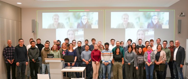 Group photo of the HIPOLE Jena research team